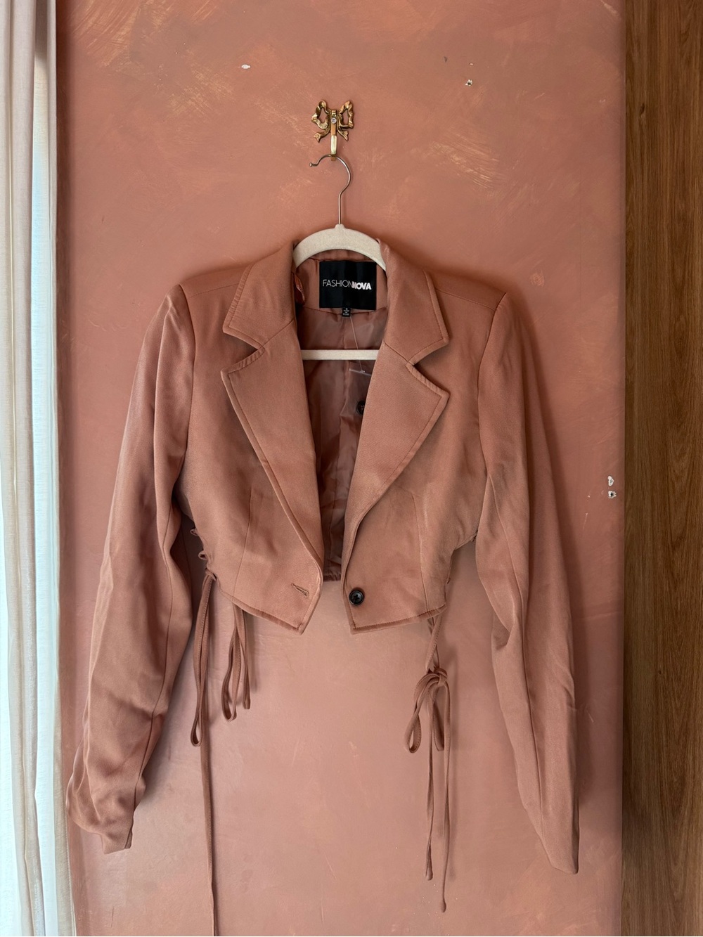 Fashion Nova Cropped Blazer Jacket in Dusty Rose